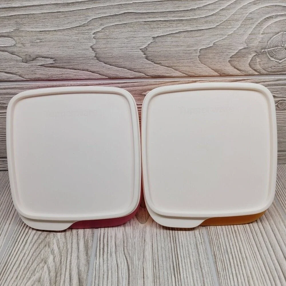 Tupperware brand type